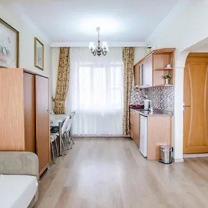 Camelot Apartament