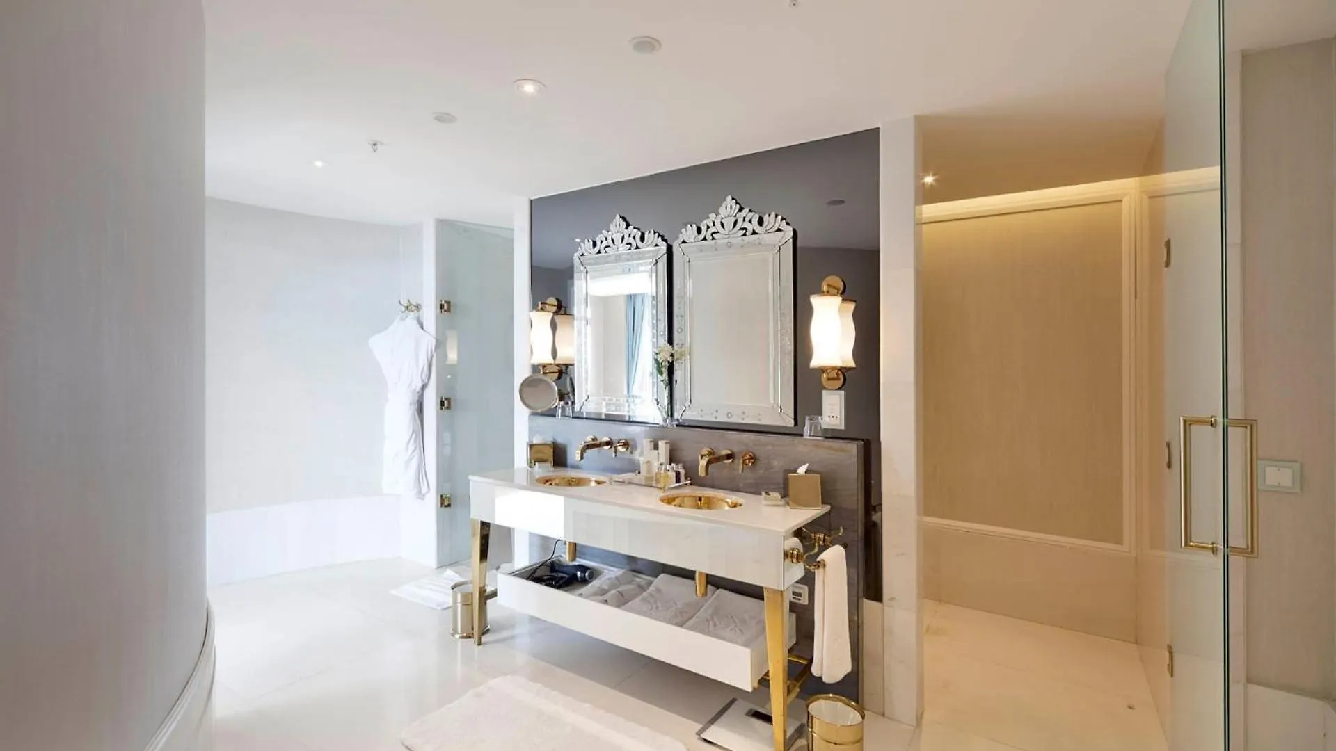 Cvk Park Bosphorus Hotel Istanboel