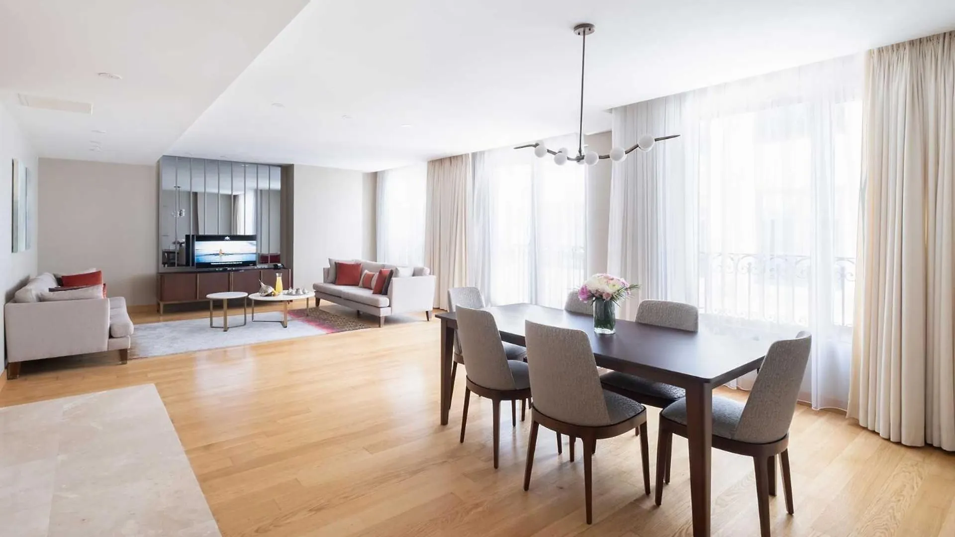 Cvk Park Bosphorus Hotel Istanboel